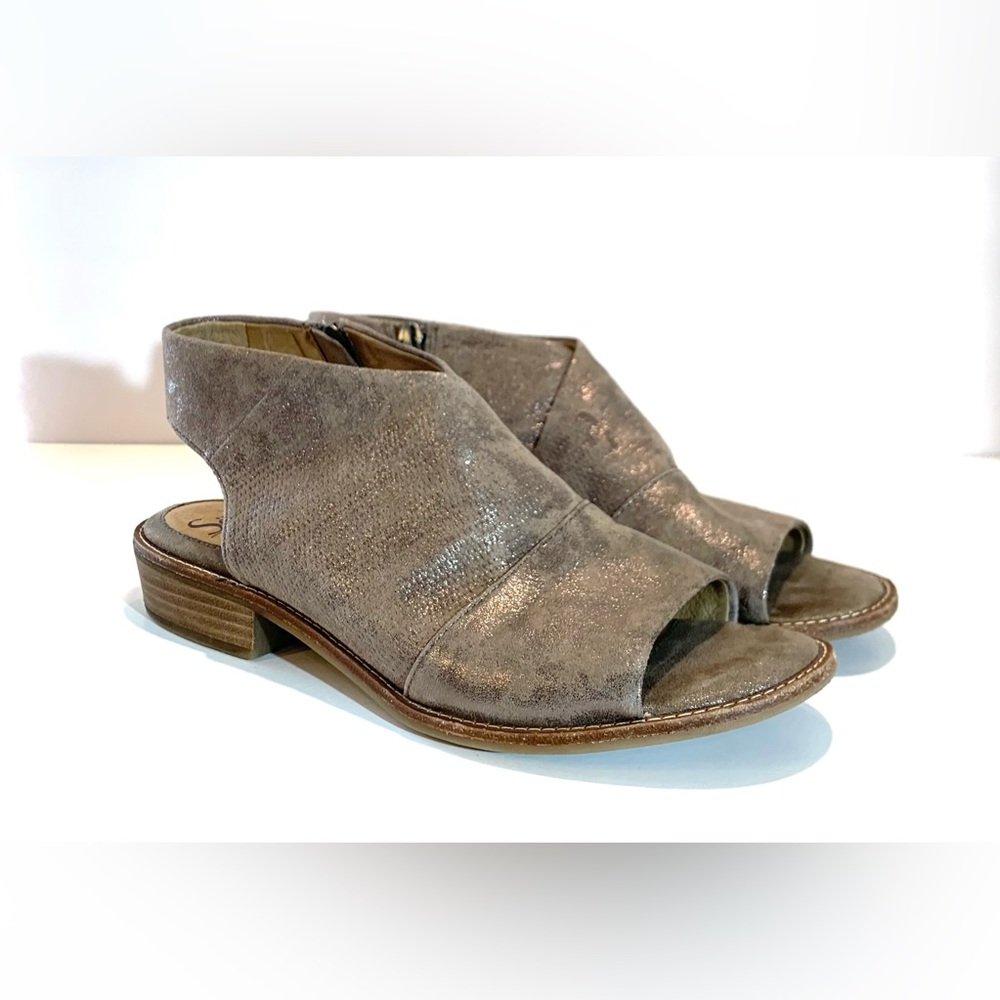 Sofft Natalia Metallic Leather Sandals Sz 8.5